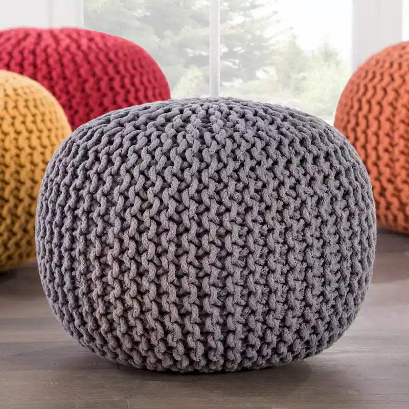 Pouf rotondo trapuntato