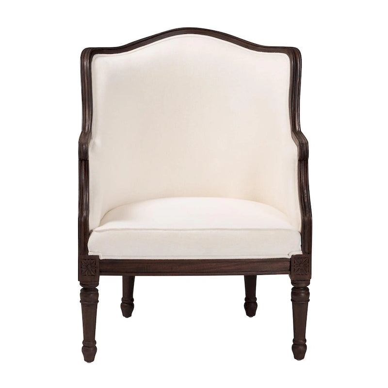 Poltrona tradizionale francese con rivestimento in tessuto beige e dettagli in legno marrone scuro